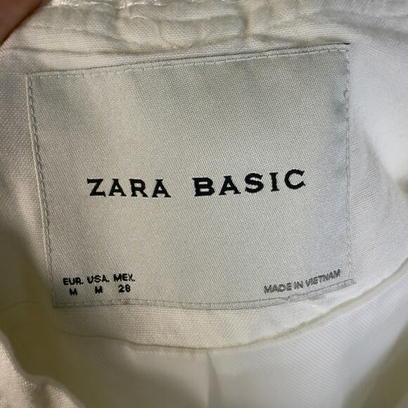 Zara Basic Women’s sz. Medium white jacket, demure, elegant, sophisticated #3739 - Picture 7 of 7